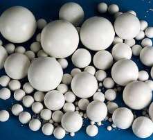 活性氧化鋁球 高清圖片下的微觀世界與工業應用